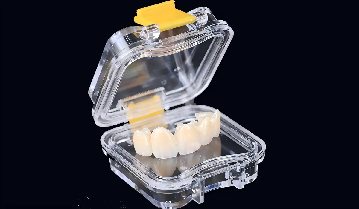 Multi-unit dental bridge stored in original transparent dental protective box